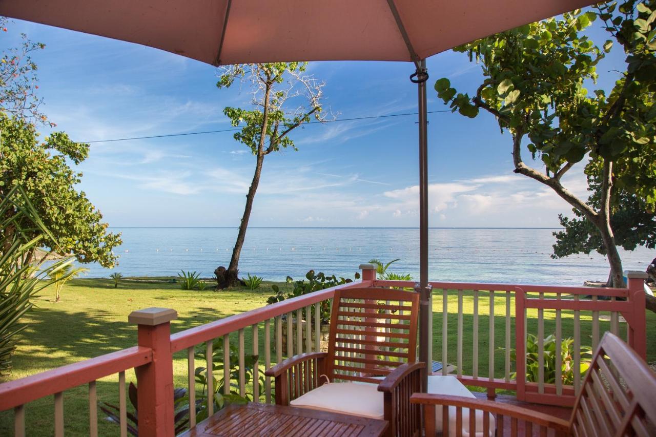 Llantrissant Beachcliff Villa Negril Buitenkant foto