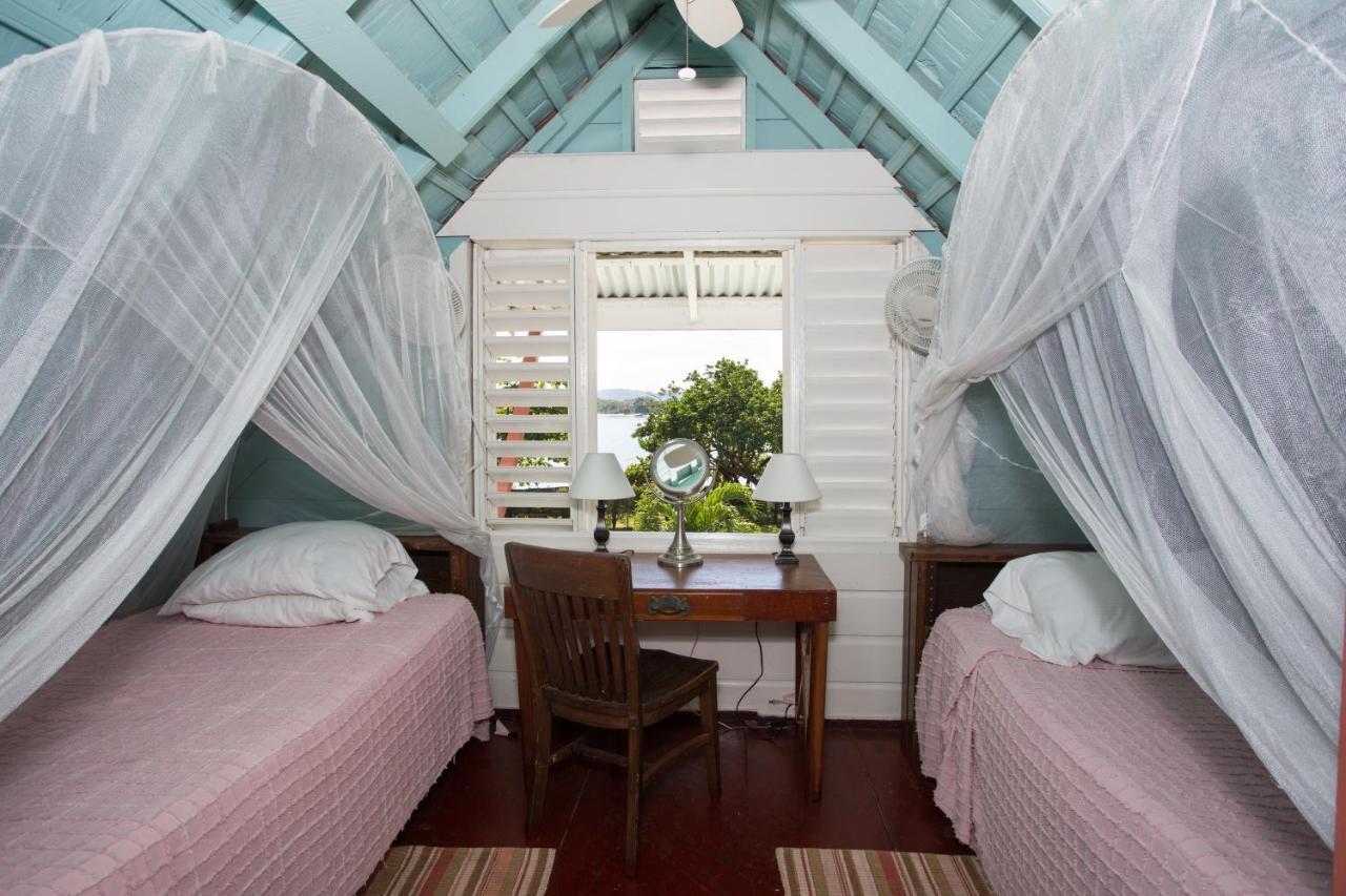 Llantrissant Beachcliff Villa Negril Buitenkant foto